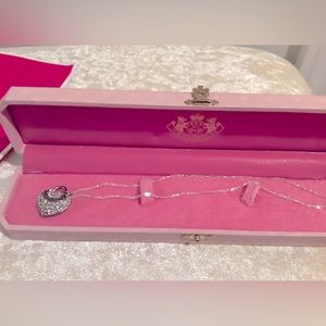 Beautiful vintage juicy couture necklace